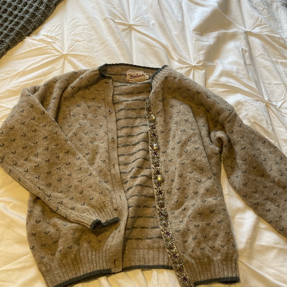 Vintage Woolrich large beige/taupe and sage green cardigan